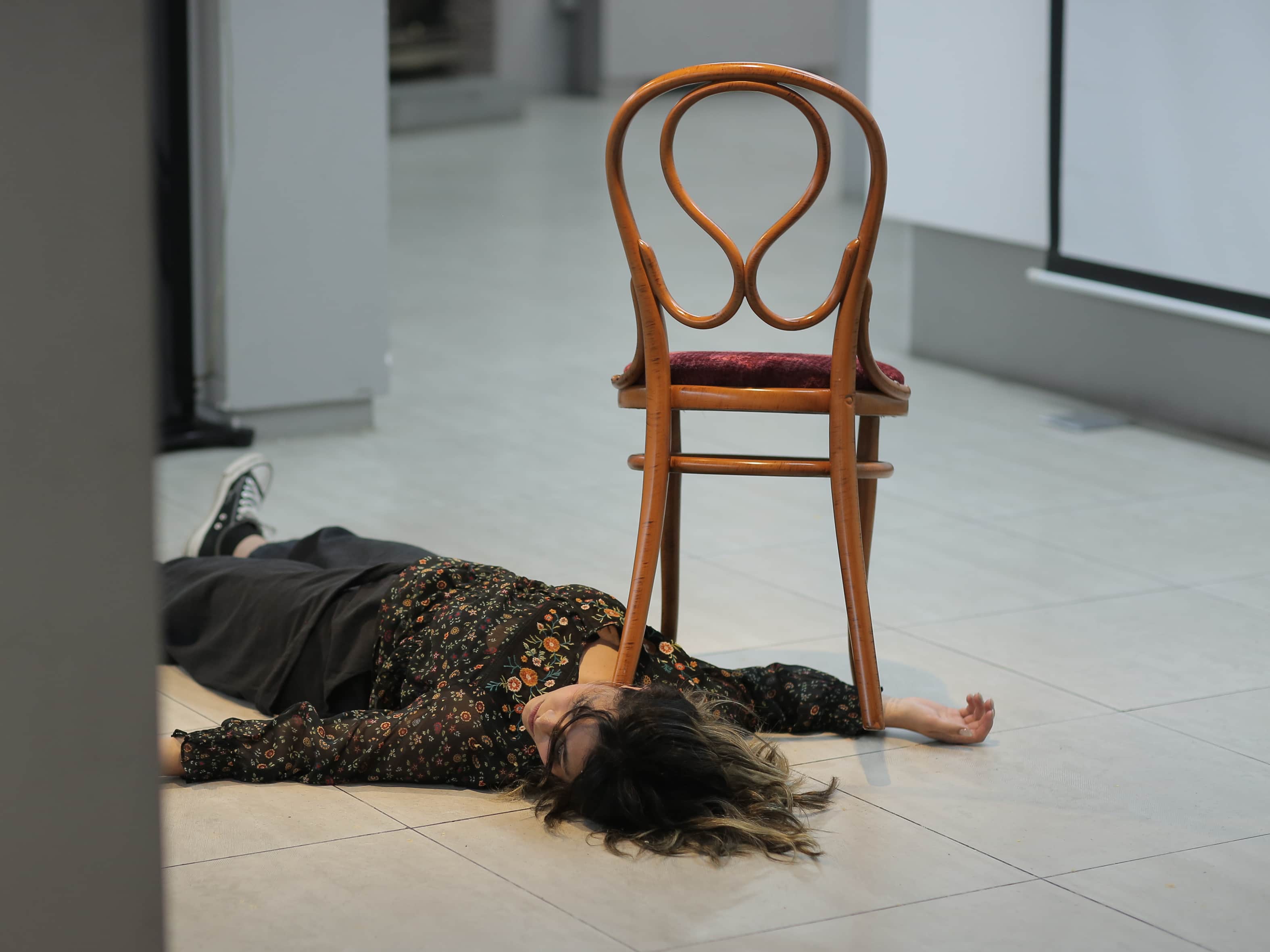 JABER RAMEZAN The Chairs